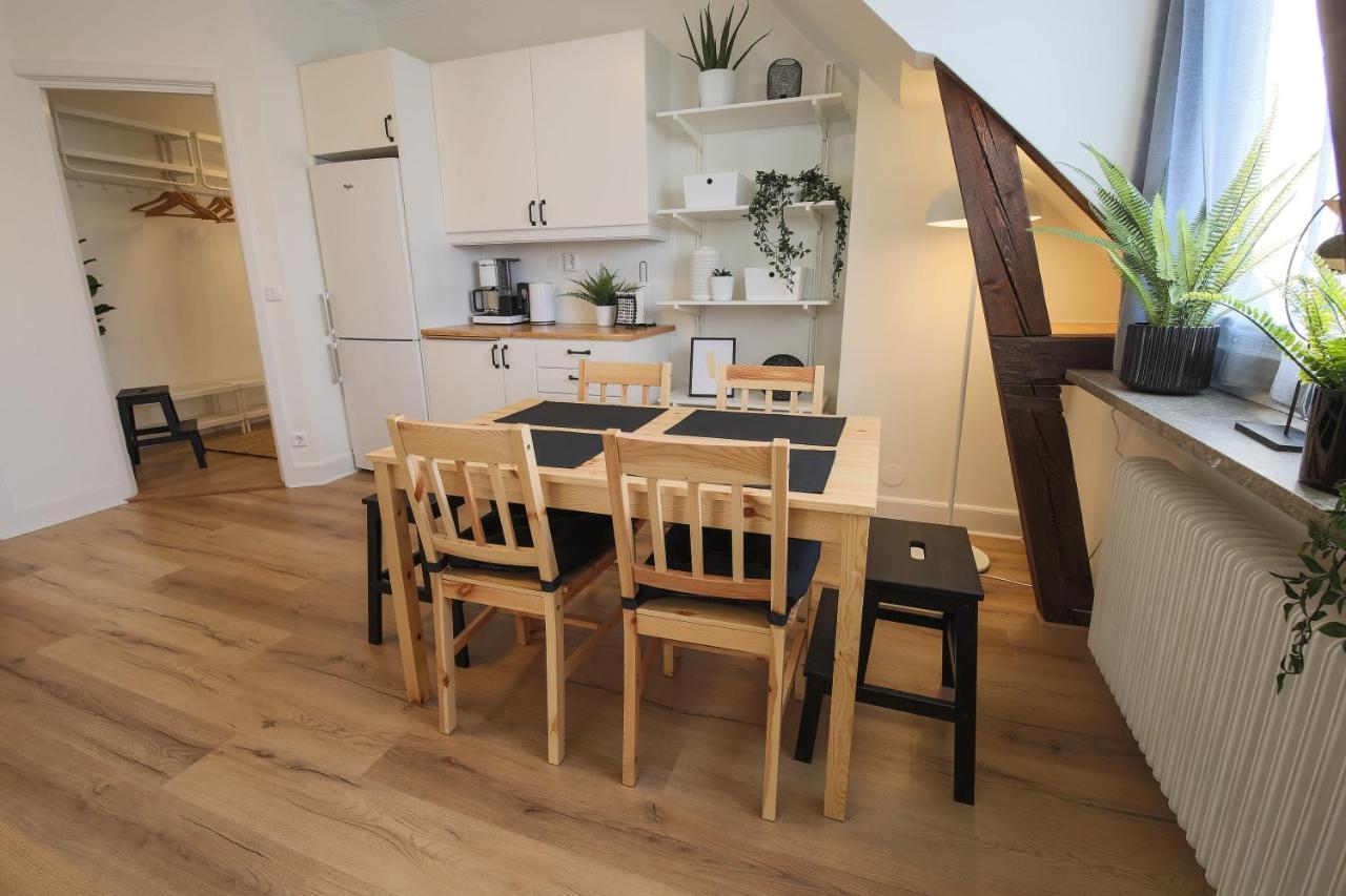 Alyhr Apartments VBY Екстериор снимка